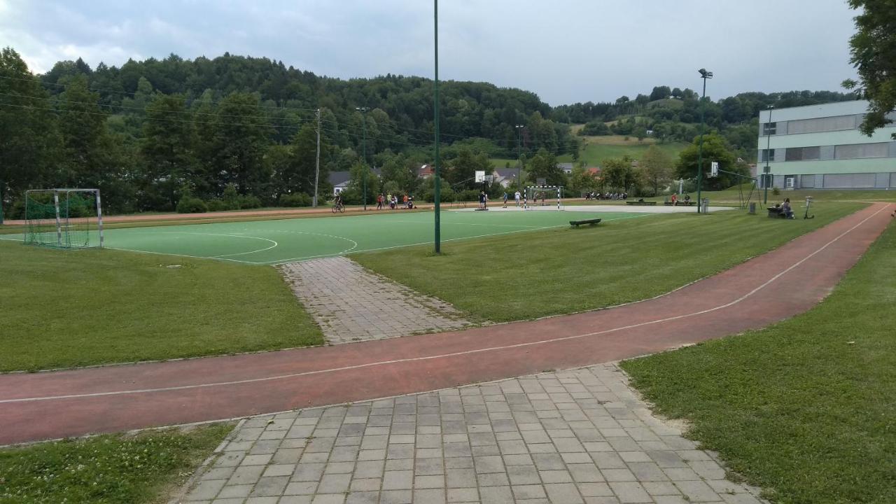 Apartma Golob Zgornja Kungota Exteriör bild